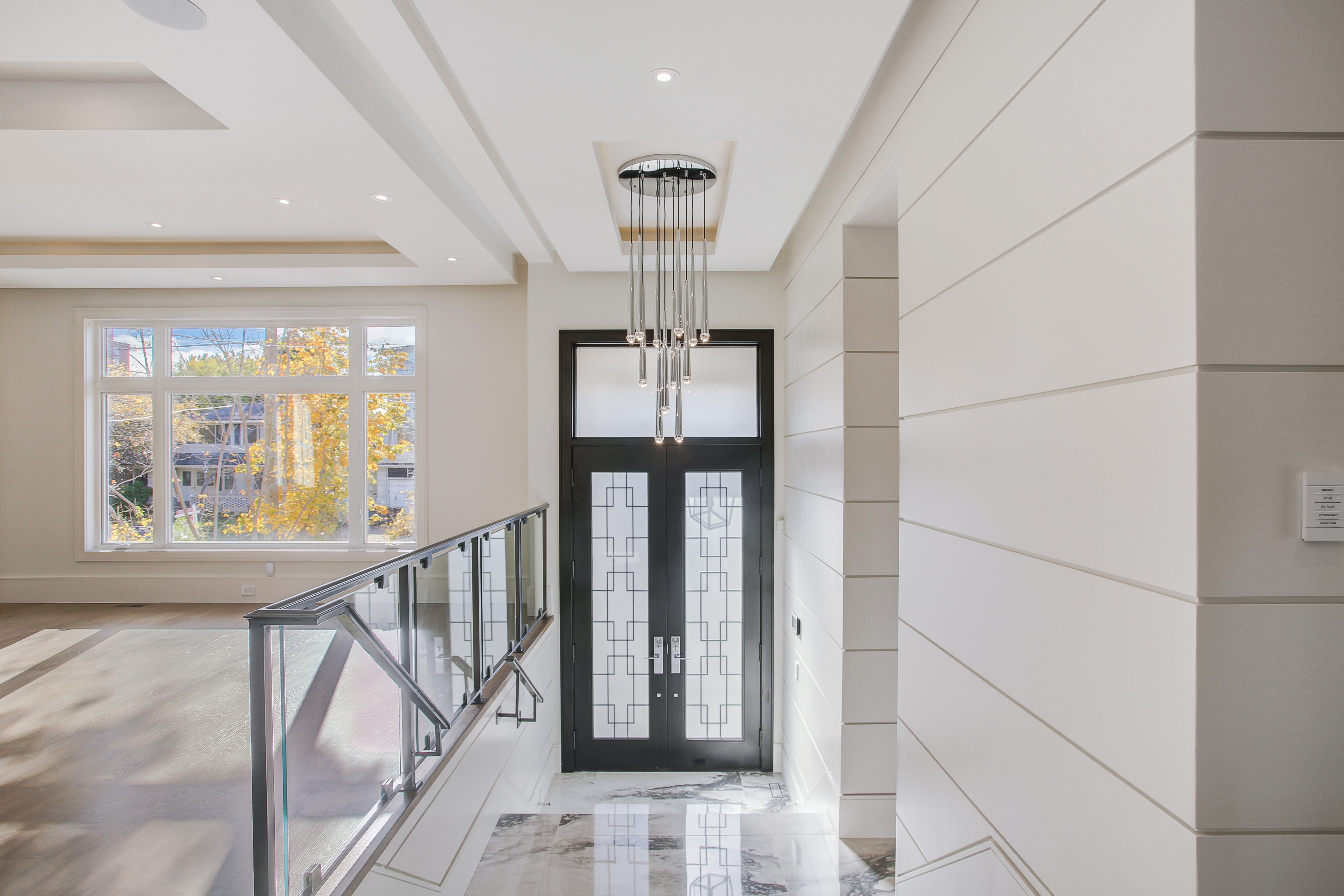 Venetian Development Group, Slider