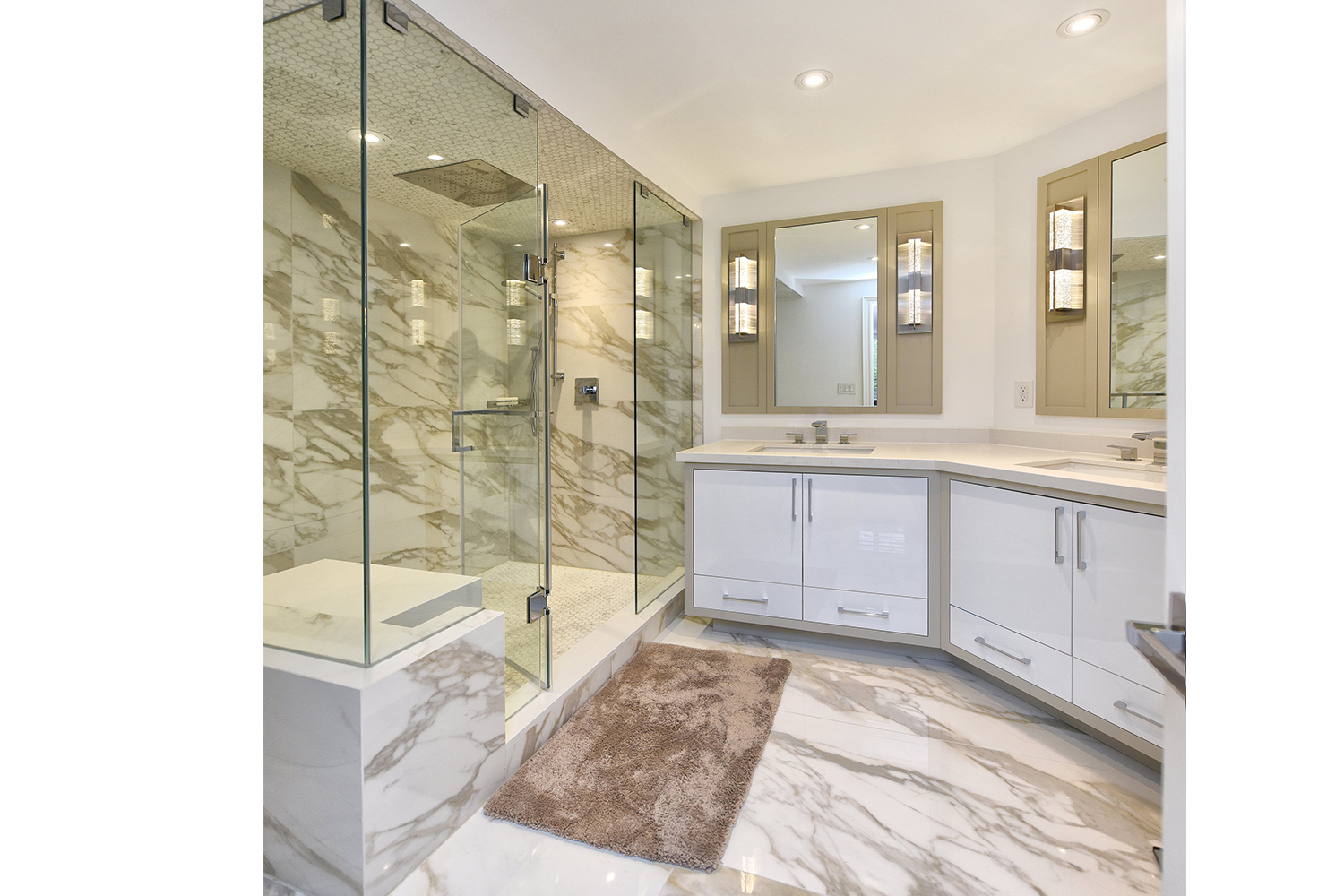 Venetian Development Group, Slider