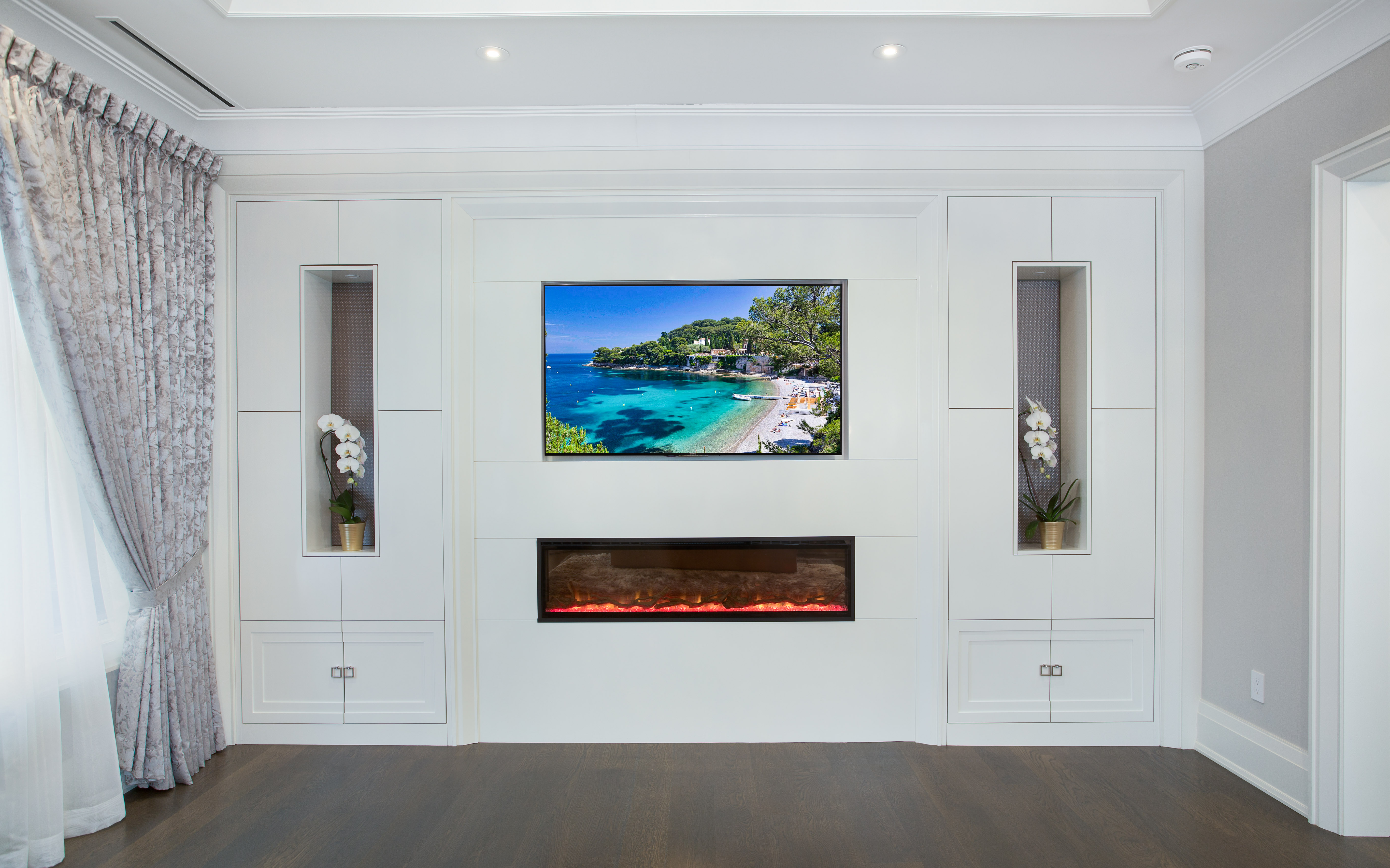 Venetian Development Group, Slider